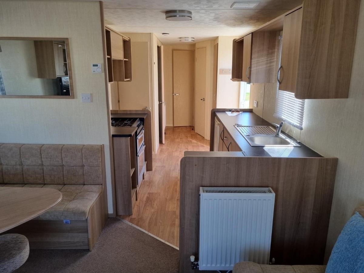 Pg49 8 Berth Pet Friendly Caravan Golden Palm Hotel Chapel Saint Leonards Bagian luar foto